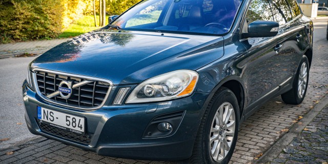 VOLVO XC 60