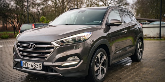 HYUNDAI TUCSON