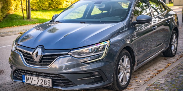 RENAULT MEGANE